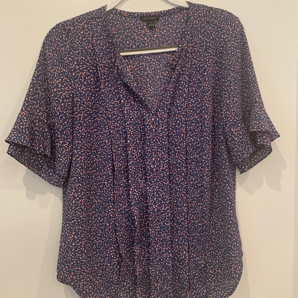 Dot pattern Ann Taylor top